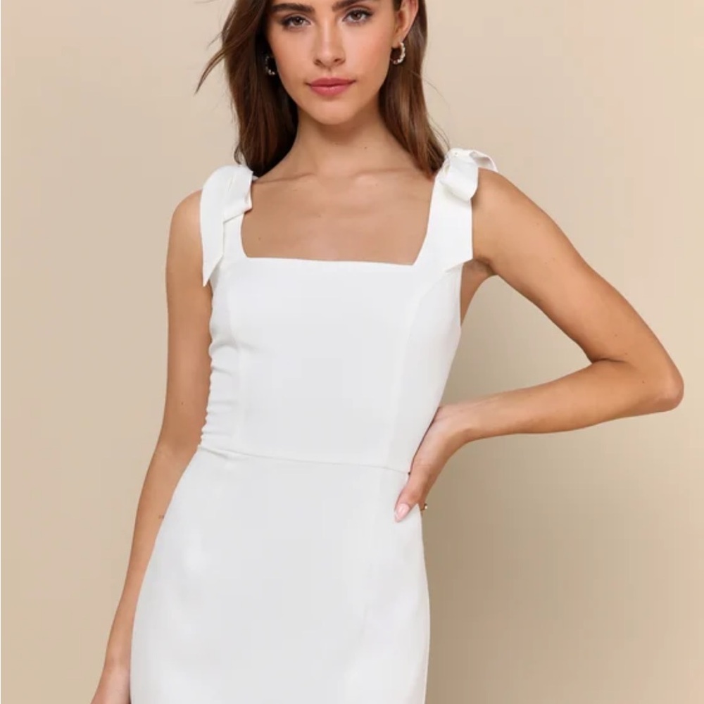 Elegant White Bow Tie Dress